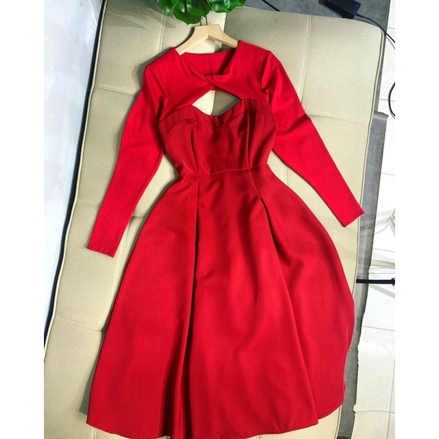 Đầm váy đỏ dài xoè tay dài khoét ngực/lưng kiểu cách sang trọng quý phái nổi bật, đồ hotgirl đi chơi dự tiệc ăn cưới