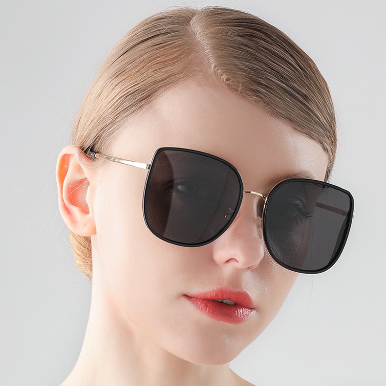 Kính Mát Gọng Vuông Kim Loại Phong Cách Retro Thời Trang Cho Nữ