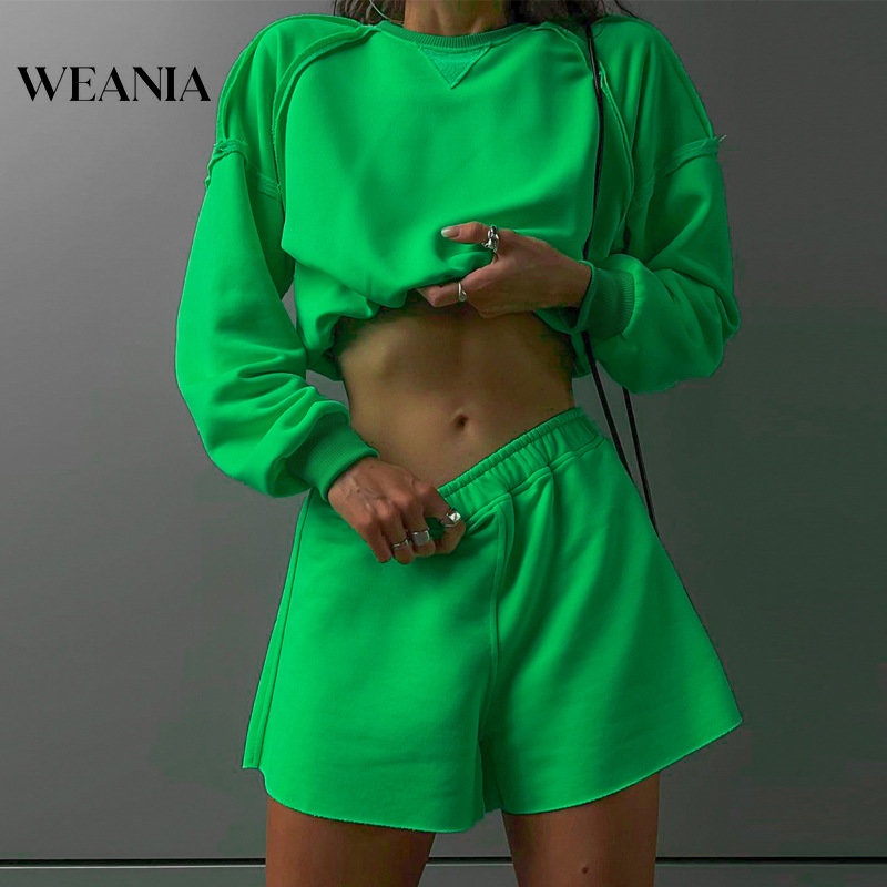 Bộ Áo Sweater Dài Tay + Quần Short Xinh Xắn Dành Cho Nữ