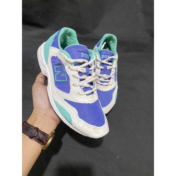 NEW BALANCE VINTAGE SIZE 35-36