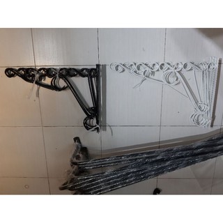 móc sắt bắt tường