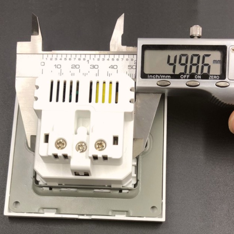 Ổ Cắm Điện EU Hai Cổng USB Tiện Dụng Cho Gia Đình