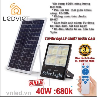 Đèn pha LED Năng Lượng Mặt Trời 40W - Chính Hãng VNLed - Bảo hành 3 Năm