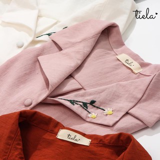TIELA Áo sơ mi thêu hoa cúc tay ngắn - Daisy Shirt