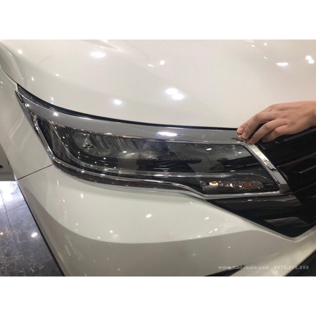 Ốp viền đèn pha hậu Toyota Rush 2018 - 2021 mạ crom cao cấp