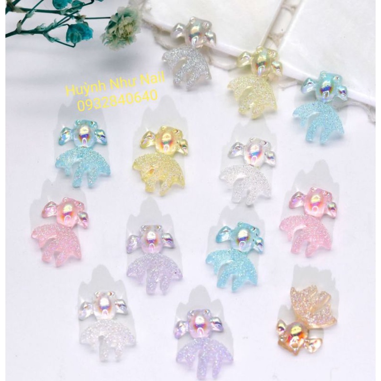30 VIÊN MIX+CHARM NHỰA HÌNH CÁ VÀNG HOLOGAM+CHARM NHỰA CAO CẤP