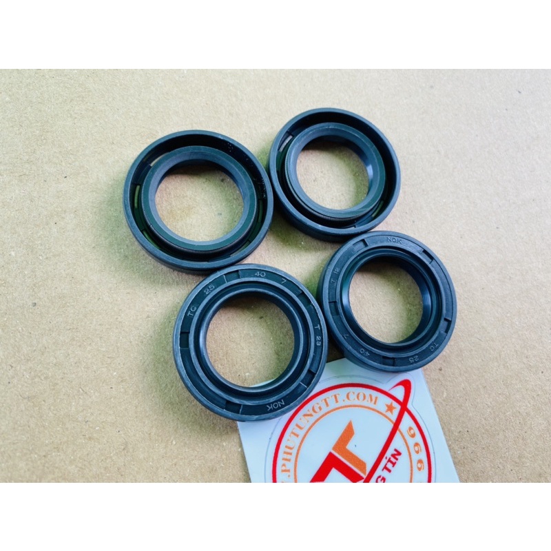 Phốt bánh có vòng lò xo chuẩn cho Suzuki Satria Raider Fi