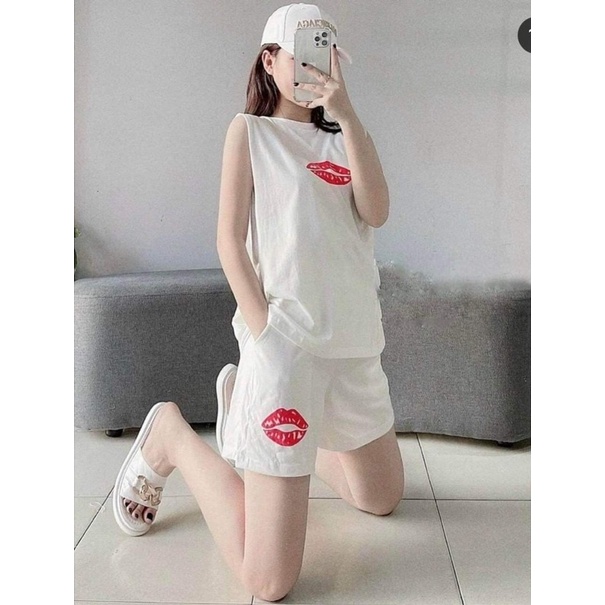 Bộ tanktop môi đỏ TC12