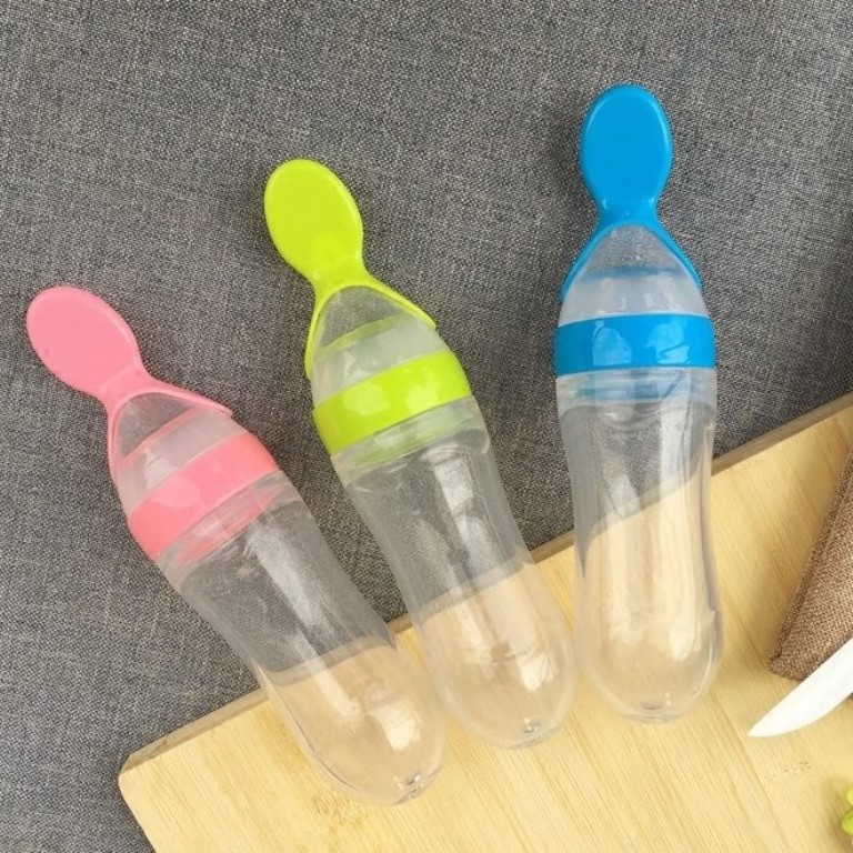 Bình thìa ăn dặm silicon cho bé