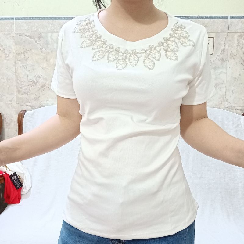 Áo Thun Nữ Thiết Kế Kết Cườm Thủ Công Đẹp ,sang Trọng