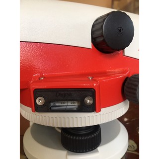 Máy thủy bình tự động Leica NA720