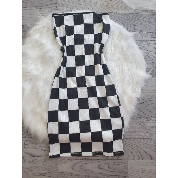 Đầm body ngắn sexy sọc caro trắng đen (có ảnh và video thật) | BigBuy360 - bigbuy360.vn