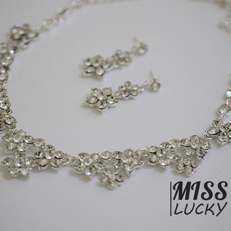 Set vòng cổ và khuyên tai đính đá sang trọng quý phái cho nữ