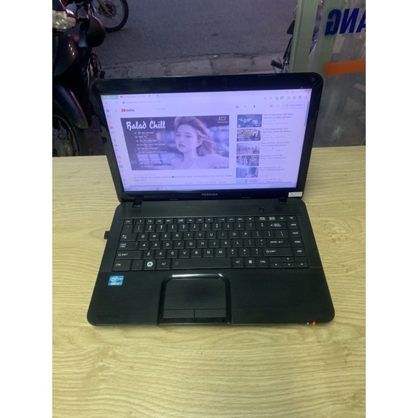 Laptop Toshiba C840 core i3-3120M Ram 4gb cạc Hd 4000 màn 14 | BigBuy360 - bigbuy360.vn