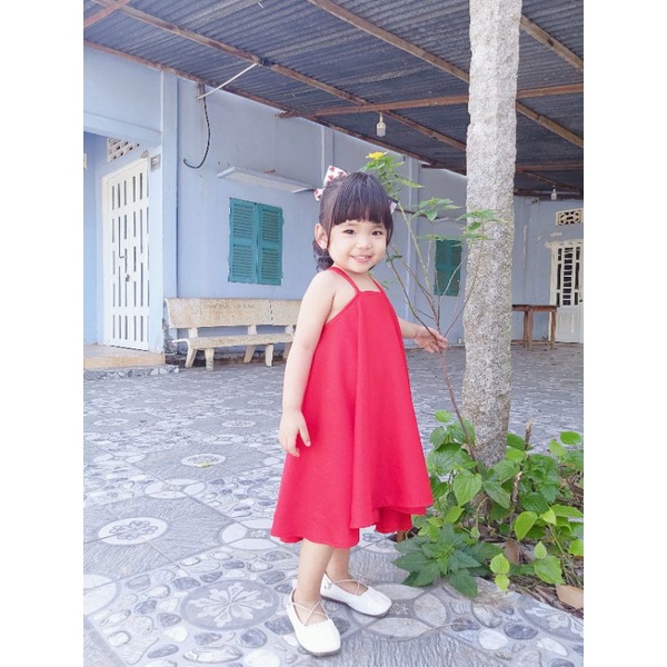 Đầm xòe bé gái