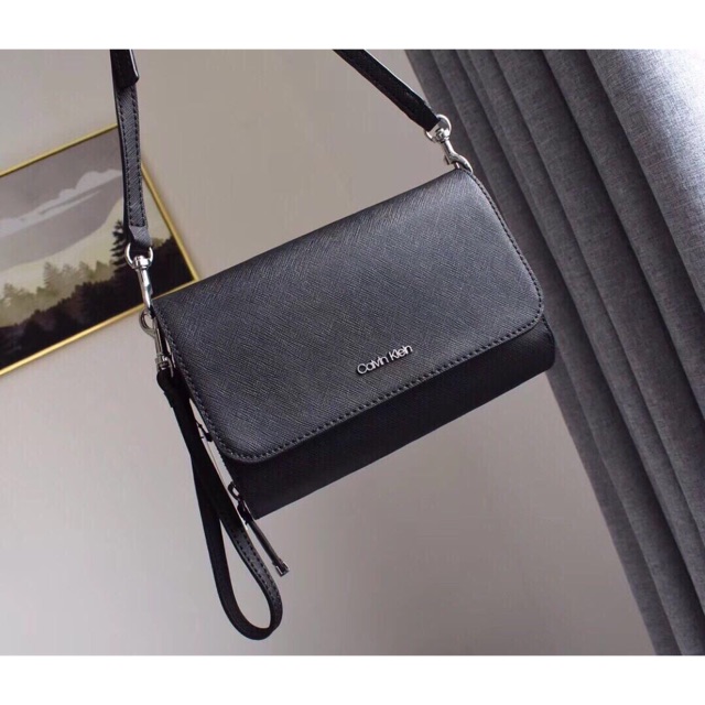 TÚI CALVIN KLEIN CROSSBODY BAG CHUẨN AUTH