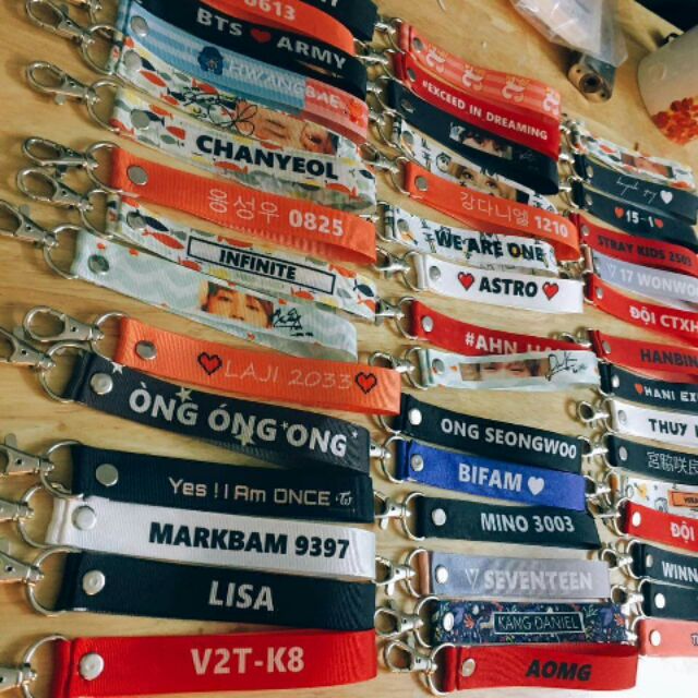 Nametag in theo yêu cầu