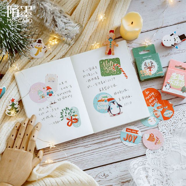 Hộp 45 hình dán trang trí giáng sinh noel