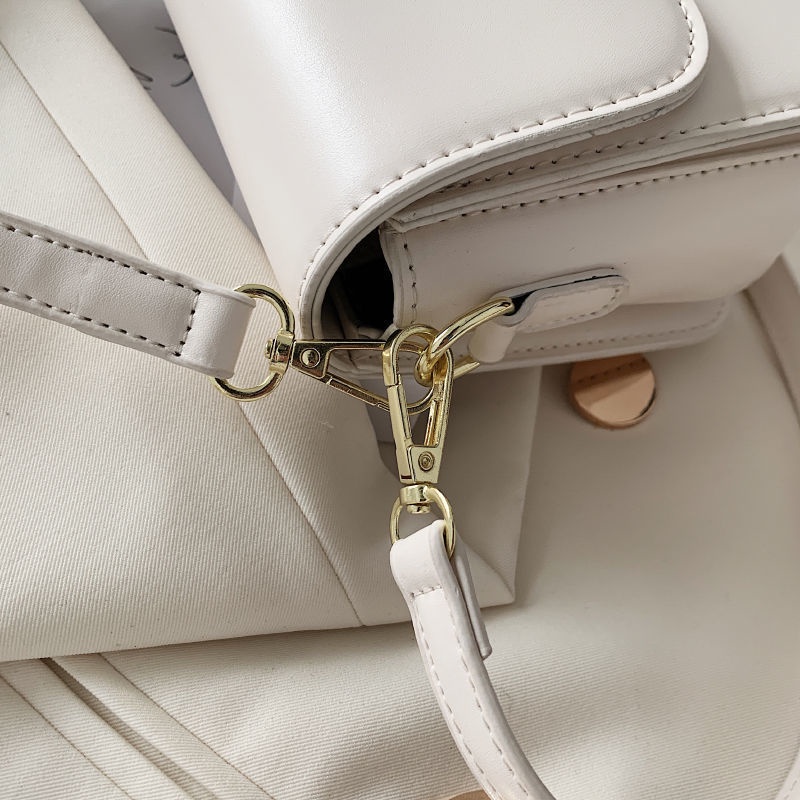 Túi Đeo Vai Vuông Nhỏ Xinh Thời Trang 2022 Cho Bạn Gái