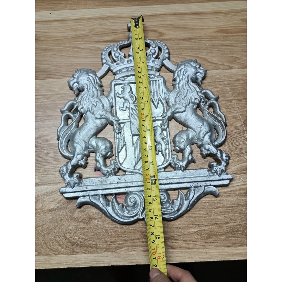 Sư tử nhôm đúc cỡ nhỏ