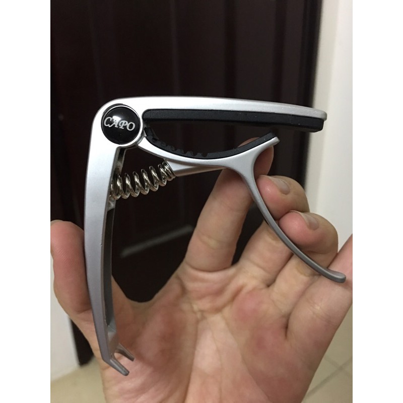 Capo guitar lò xo 4 màu 2 chức năng cho đàn Acoustic và Classic bằng thép (tặng pick Alice) G4U Guitar