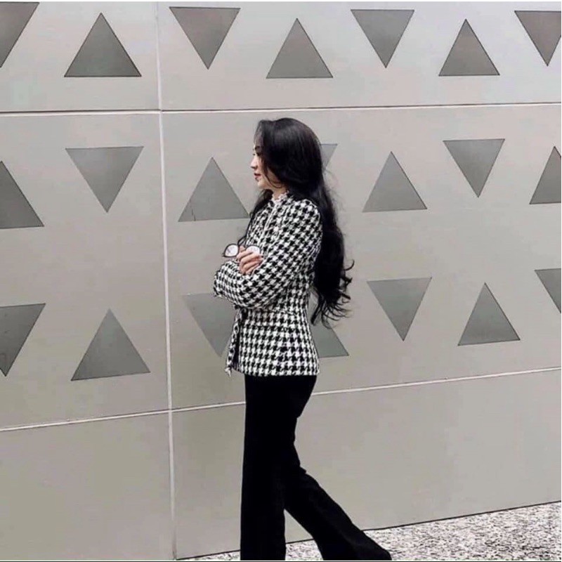 Áo blazer zr hoạ tiết sành điệu