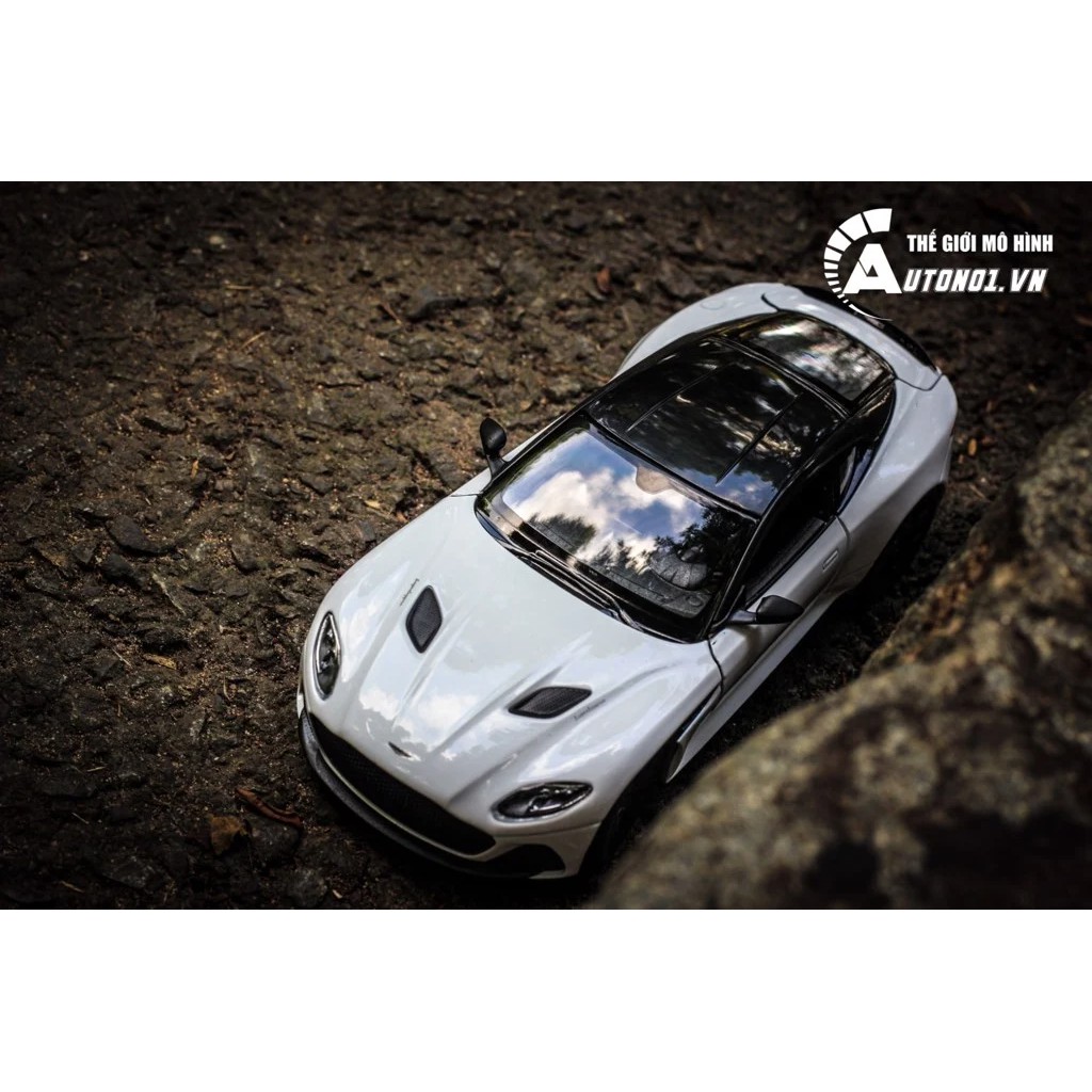 MÔ HÌNH XE ASTON MARTIN DBS SUPERLEGGERA WHITE 1:24 WELLY 6891