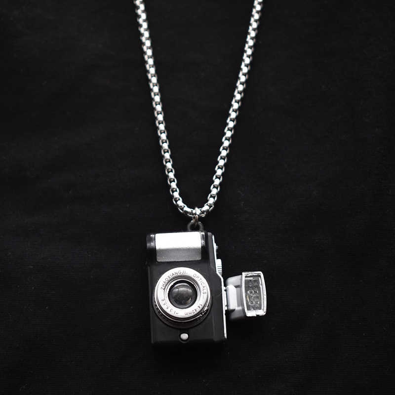 Dây chuyền thép titan mặt hình camera thời trang hiphop dành cho nam và nữ 1303
