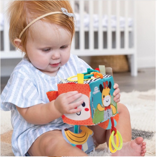 Đồ chơi khám phá Infantino Peek & Seek Sensory Discovery Cube