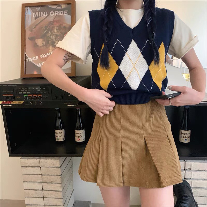 Áo croptop gile nữ len mỏng hình quá trám ghi lê Ulzzang mặc 4 mùa | BigBuy360 - bigbuy360.vn