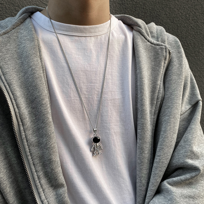 vòng cổ Mặt Hình Phi Hành Gia