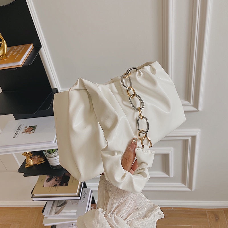 Túi đám mây đeo chéo xinh xắn hot 2022🎀