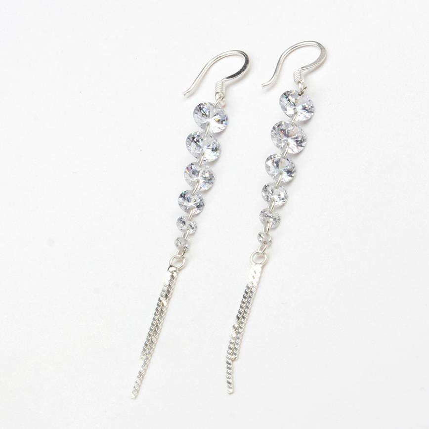 bông tai kiểu dáng tua dài , kết hợp với tà áo dài , shop đảm bảo không xinh