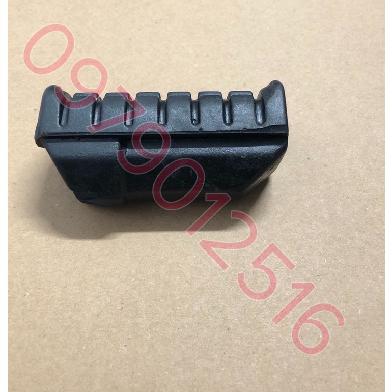 Cao su gác chân trước Suzuki Axelo, X-Bike, Viva FI, Revo, Xipo....