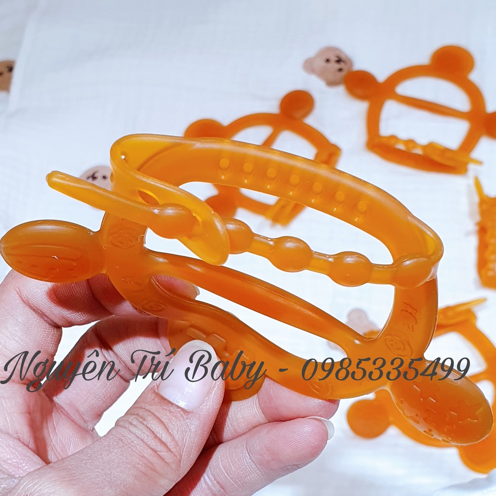 Gặm nướu MST silicone cho bé mọc răng