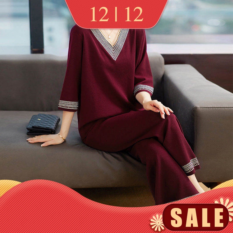 Bộ đồ thời trang xuân thu phong cách Pháp cổ điển dành cho nữ trung niên