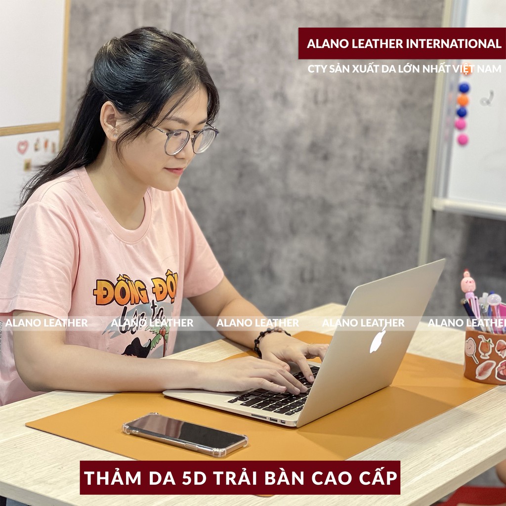 [Hình Thật / Giá Xưởng] Thảm Da Trải Bàn 5D Màu Nâu Da Bò Pastel Chống Thấm, Chống Trầy, Tiện Lợi, Bảo hành 2 Năm Tại Xư