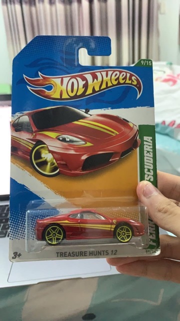 Xe Hot Wheels Treasure Hunt Ferrari 430 Scuderia