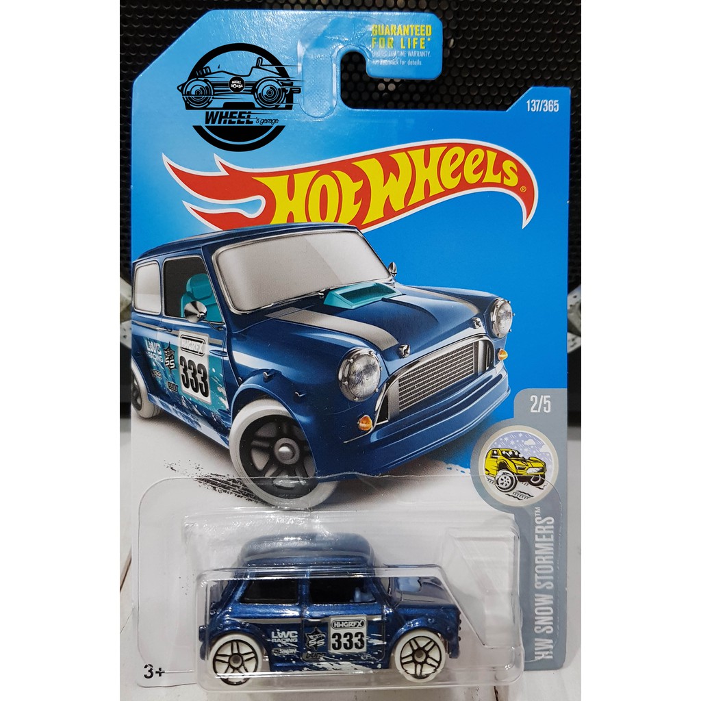 Xe mô hình đồ chơi Hotwheels cơ bản 1:64 - Morris Mini