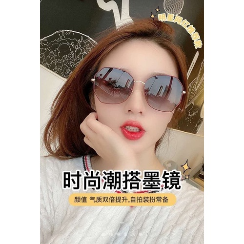 Kính mát chống tia UV400 thời trang cho nữ