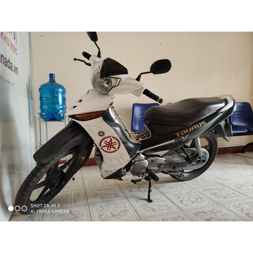 MÂM VÀNH ĐÚC 5 CÂY LỚN CHỈ ĐỎ ZIN YAMAHA SIRIUS JUPIPTER TAURUS ĐÙM GẮN ZIN THEO XE KHÔNG CHẾ CHÁO