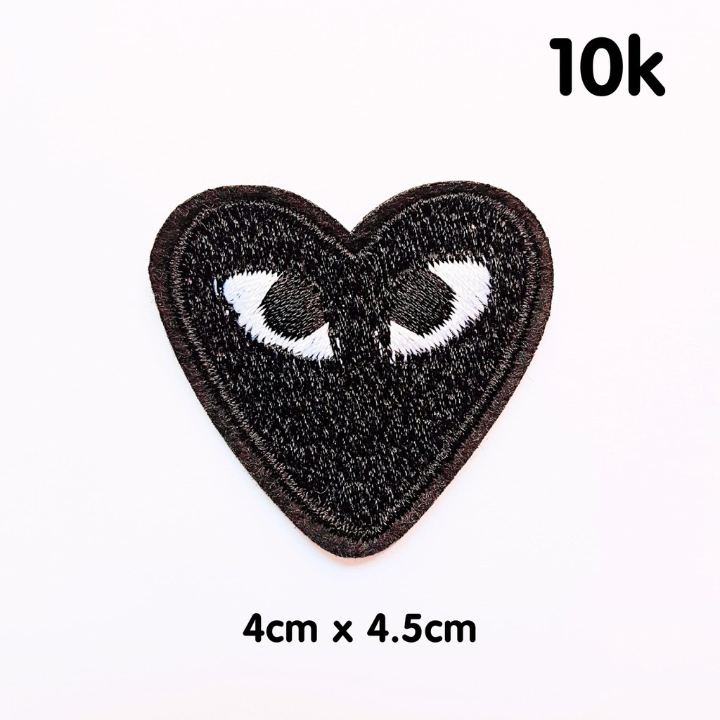 Sticker vải - patch ủi tim Play đen mã 220