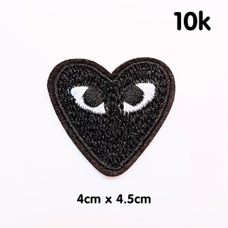 Sticker vải - patch ủi tim Play đen mã 220