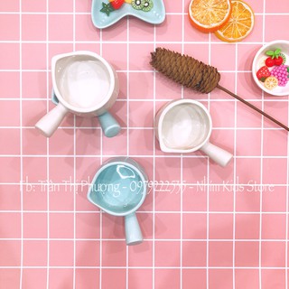 Bát sứ hình gáo rót nước