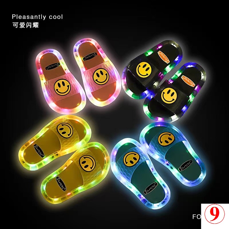 Đèn LED Phát Sáng Chống Trượt Trong Nhà Dành Cho Người Lớn Và Trẻ Em Smi