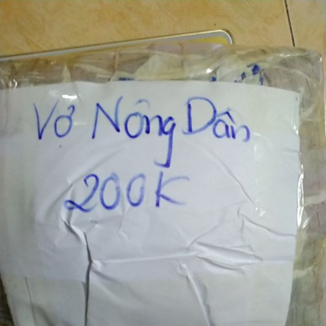 Quần áo của chị Vợ Nông Dân