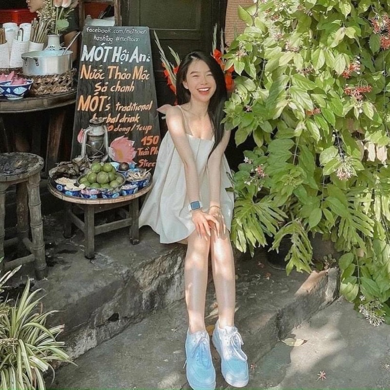 Áo Hai dây trơn xếp ly nhẹ thiết kế form rộng màu sắc nhẹ nhàng style vintaga hàn quốc dễ mặc và phối đồ bo chun co giãn