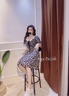 Váy cổ nơ hoa cúc