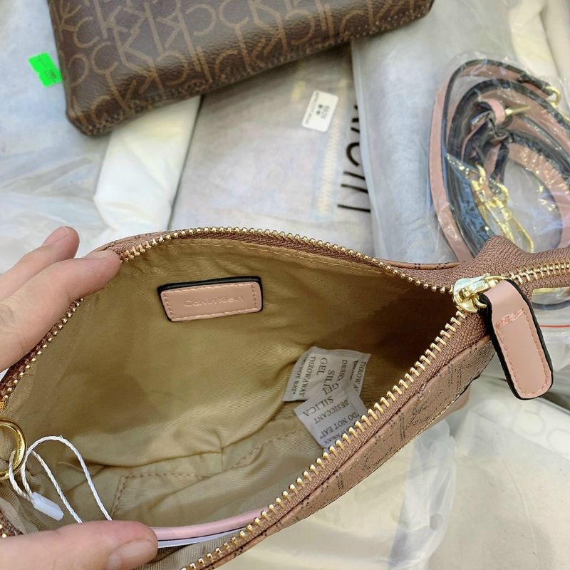 TÚI CKK KẸP NÁCH SIZE 21CM TAG DA MK