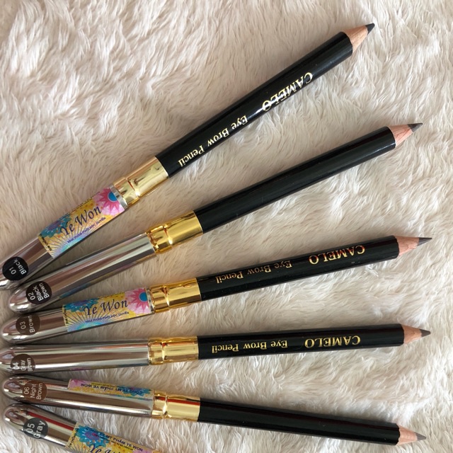 Chì kẻ mày gỗ Camelo Eyebrow Pencil and Brush Hàn Quốc,lâu trôi,sắc nét,mã DB00035